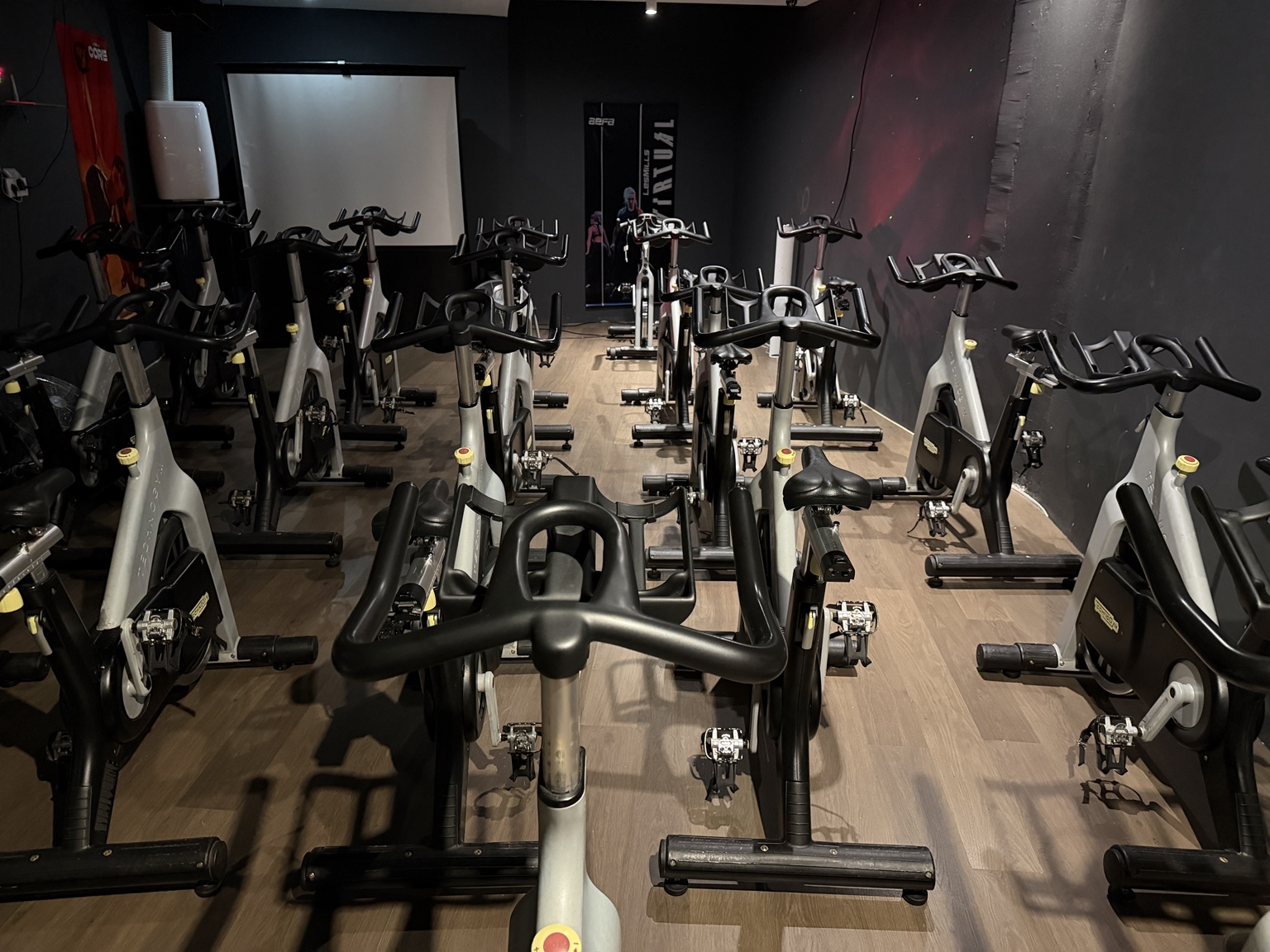 Sala de spinning de 9D WORKOUT